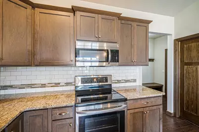 3758 N Wayside Lane, Appleton, WI 54913 - Photo 7