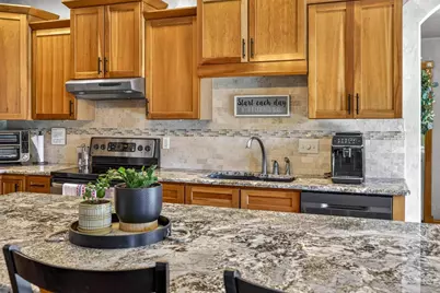 1795 Gateway Meadows Lane, Neenah, WI 54956 - Photo 15