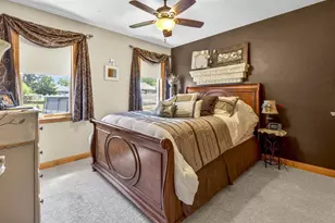 1795 Gateway Meadows Ln, Neenah, WI 54956 - Photo 27