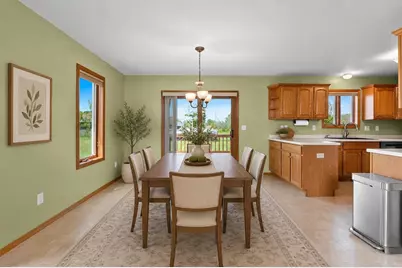 2316 Maddy Court, Green Bay, WI 54303 - Photo 13