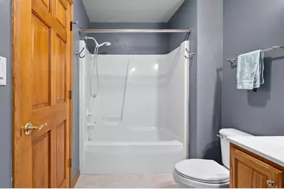 2316 Maddy Court, Green Bay, WI 54303 - Photo 25
