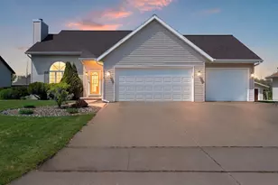 2316 Maddy Ct, Green Bay, WI 54303 - Photo 1