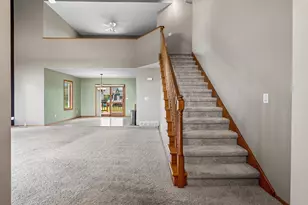 2316 Maddy Ct, Green Bay, WI 54303 - Photo 5