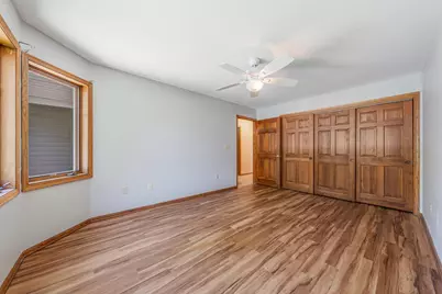 11014 Mequon Square Drive, Mequon, WI 53092 - Photo 29