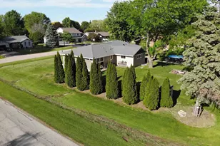 W2593 Colonial Ct, Appleton, WI 54915 - Photo 43