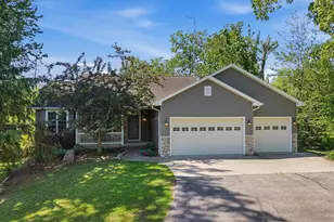 W7974 Thomaswood Trail, Fond du Lac, WI 54937 - Photo 47