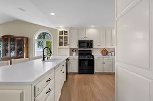 5035 Edgewater Beach Rd, Green Bay, WI 54311 - Photo 17