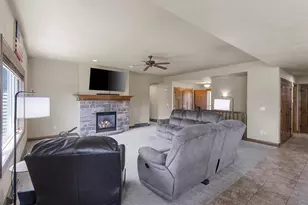 N1903 Swanee Cir, Greenville, WI 54942 - Photo 5