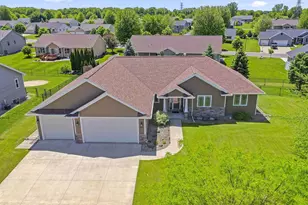 N1903 Swanee Cir, Greenville, WI 54942 - Photo 59