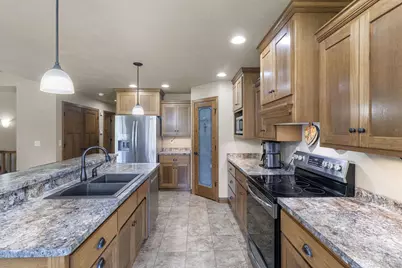 N1903 Swanee Circle, Greenville, WI 54942 - Photo 13