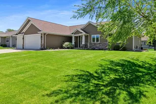 N1903 Swanee Cir, Greenville, WI 54942 - Photo 49
