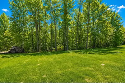 3128 Warm Springs Drive, Green Bay, WI 54311 - Photo 3