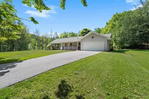 1135 Hill Dr, Oneida, WI 54155 - Photo 63