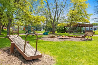 89 Hillock Court, Appleton, WI 54914 - Photo 35