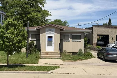 422 Broad Street, Menasha, WI 54952 - Photo 9