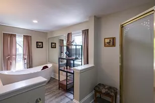 510 S Division St, Waupaca, WI 54981 - Photo 23