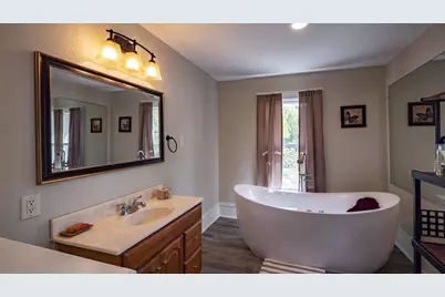 510 S Division Street, Waupaca, WI 54981 - Photo 21