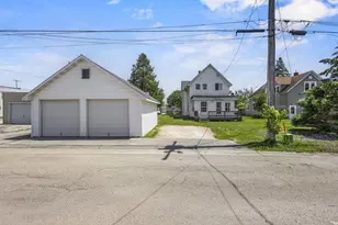 142 N Main St, Kimberly, WI 54136 - Photo 9