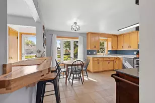 906 Bluebird St, De Pere, WI 54115 - Photo 11