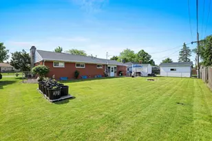 906 Bluebird St, De Pere, WI 54115 - Photo 41