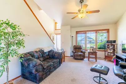 305 Spencer Street, Green Bay, WI 54303 - Photo 7