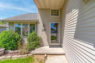 305 Spencer St, Green Bay, WI 54303 - Photo 5