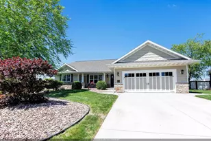 4233 Gaibrielles Gate Dr, Green Bay, WI 54313 - Photo 1