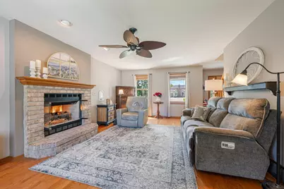 W6108 Long Court, Appleton, WI 54914 - Photo 17