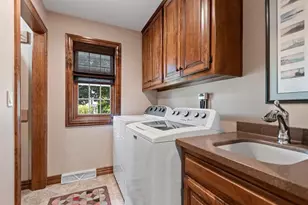 2861 Crosshaven Ave, Green Bay, WI 54313 - Photo 31