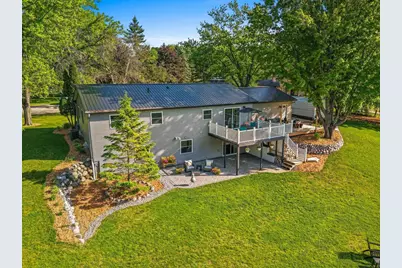 201 Lakeside Drive, Clintonville, WI 54929 - Photo 3