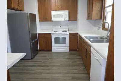 50 Pearl Street, Clintonville, WI 54929 - Photo 3