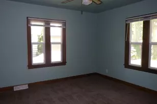 50 Pearl St, Clintonville, WI 54929 - Photo 11