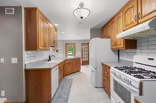 1009 Brill Rd, Kaukauna, WI 54130 - Photo 11