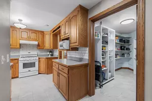 1009 Brill Rd, Kaukauna, WI 54130 - Photo 13