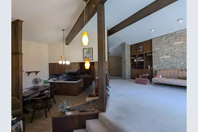 1015 Maricopa Drive, Oshkosh, WI 54904 - Photo 5