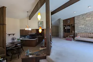 1015 Maricopa Dr, Oshkosh, WI 54904 - Photo 5