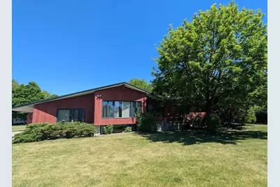 1015 Maricopa Drive, Oshkosh, WI 54904 - Photo 3