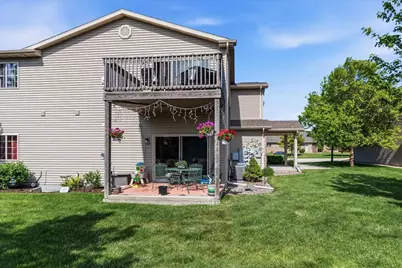 2361 E Plank Circle #D, Appleton, WI 54915 - Photo 5
