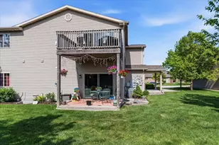 2361 E Plank Circle, Appleton, WI 54915 - Photo 5