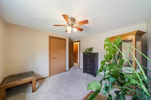 1605 Thornton Dr, Oshkosh, WI 54904 - Photo 21