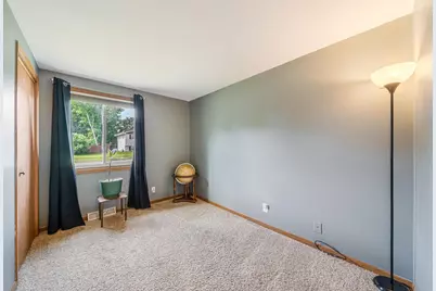 1605 Thornton Drive, Oshkosh, WI 54904 - Photo 19
