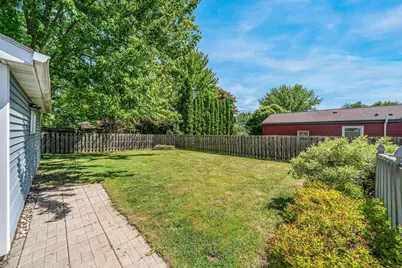 1605 Thornton Drive, Oshkosh, WI 54904 - Photo 29