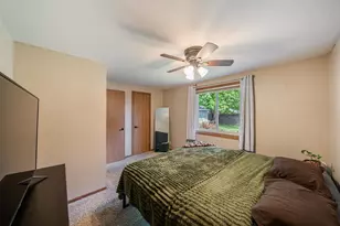 1605 Thornton Dr, Oshkosh, WI 54904 - Photo 15