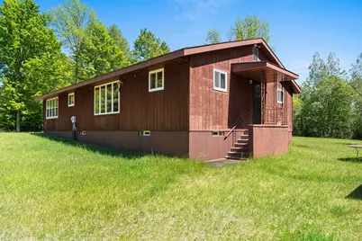 W4945 S Right Of Way Road, Crivitz, WI 54114 - Photo 9