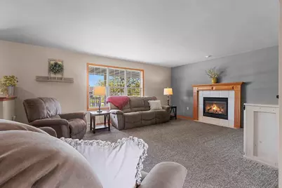 5071 Snapdragon Circle, Little Suamico, WI 54141 - Photo 3