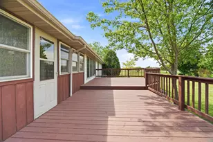 W2048 Evergreen Dr, Kaukauna, WI 54130 - Photo 37