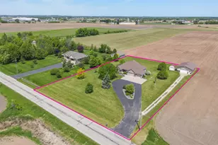 W2048 Evergreen Dr, Kaukauna, WI 54130 - Photo 47