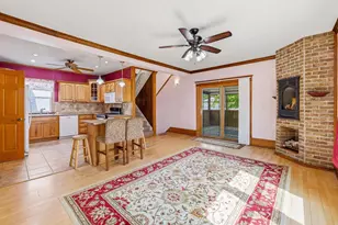 940 W 6th Ave, Oshkosh, WI 54902 - Photo 7