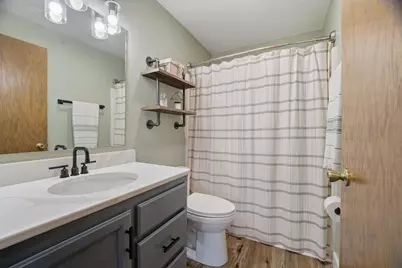 1917 E Glendale Avenue, Appleton, WI 54911 - Photo 19