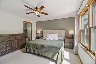 1917 E Glendale Avenue, Appleton, WI 54911 - Photo 13